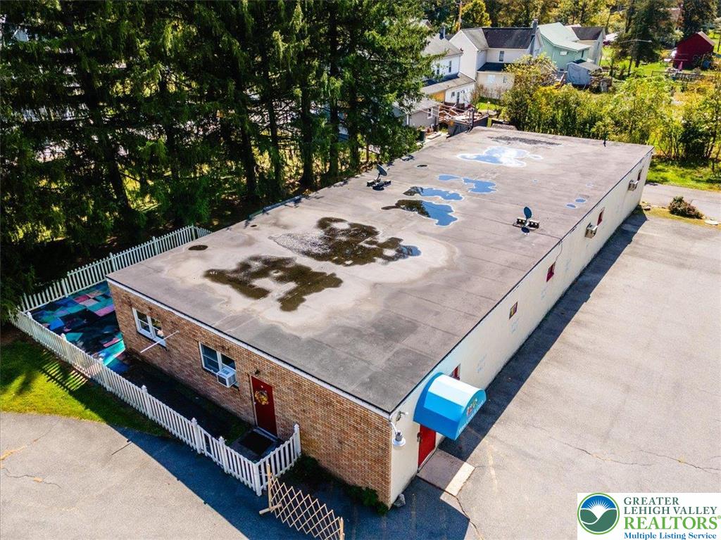 2241 Ridge Road