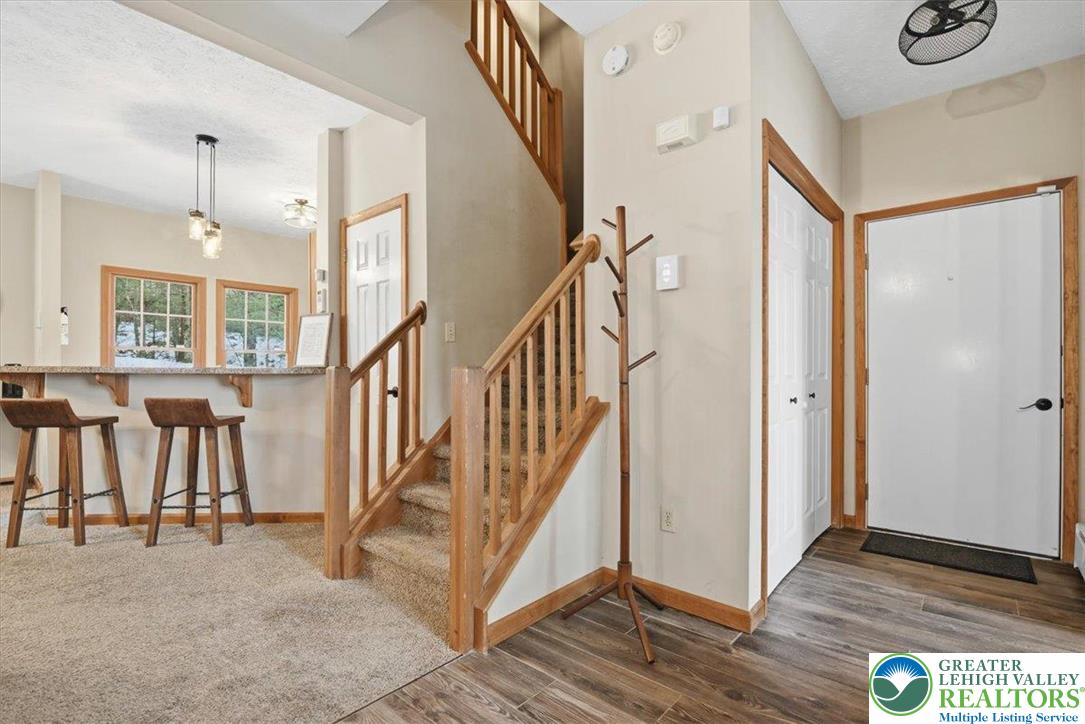 112 High Mountain Lane