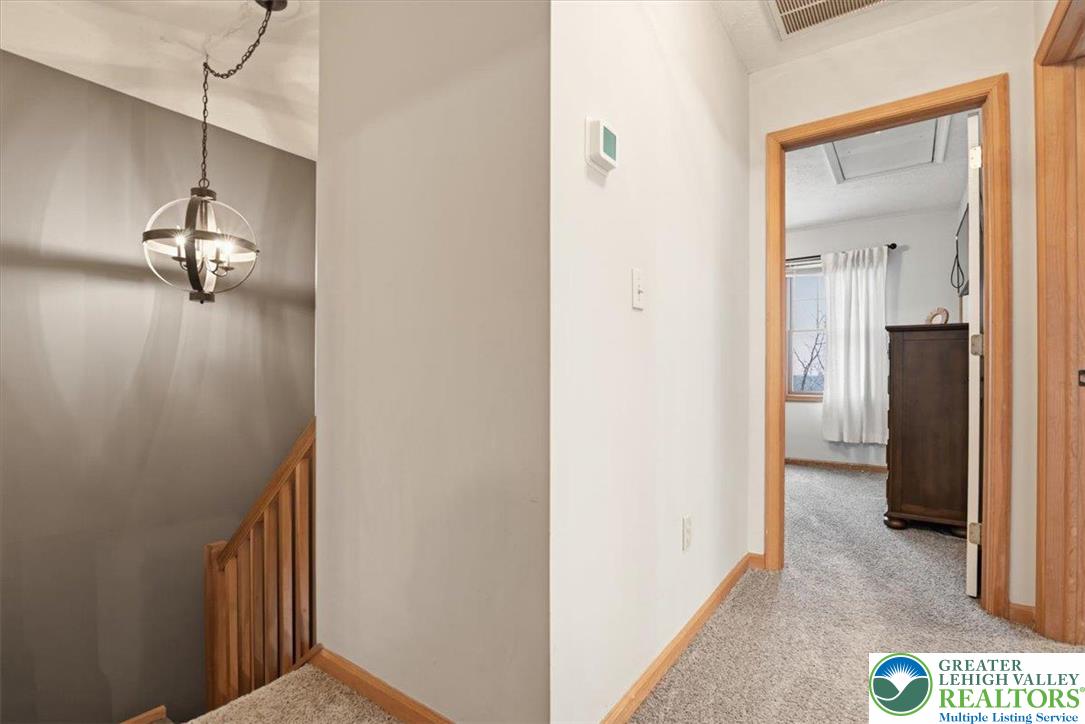 112 High Mountain Lane