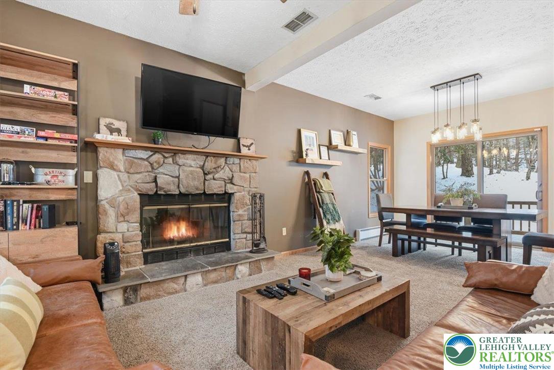 112 High Mountain Lane