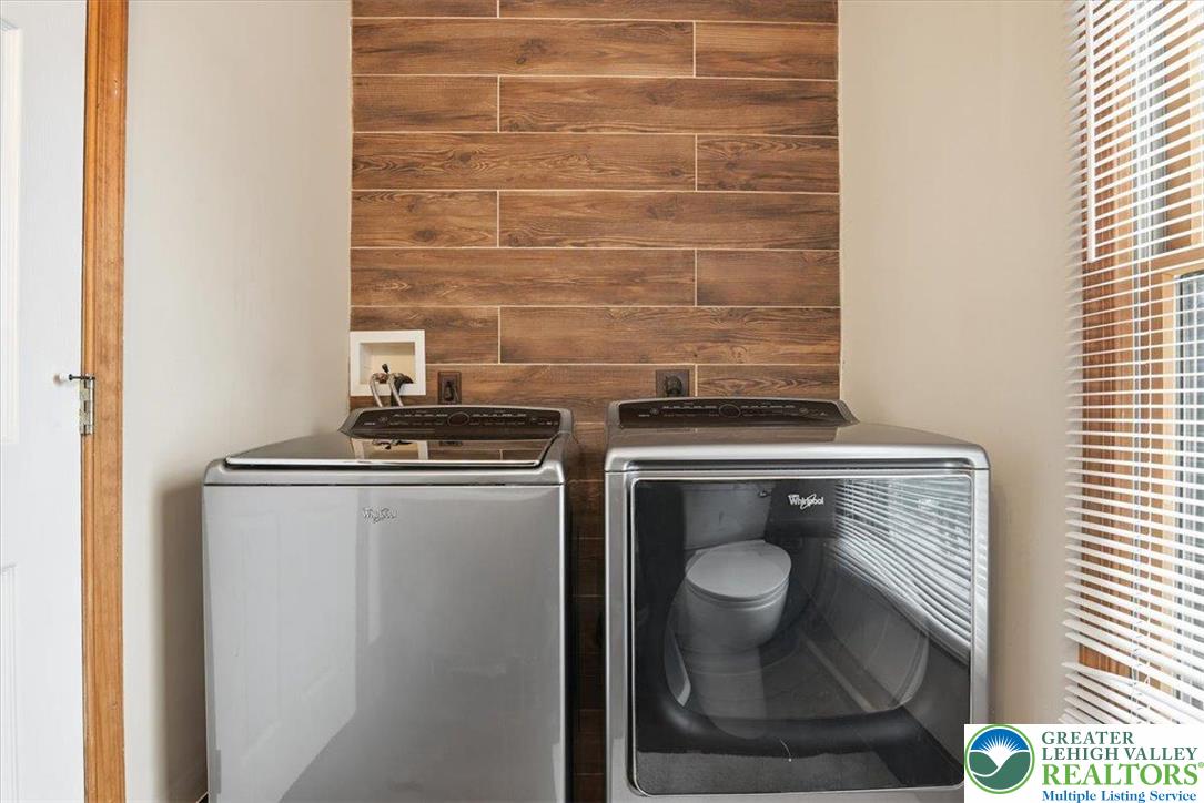 112 High Mountain Lane