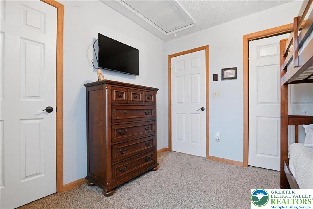 112 High Mountain Lane