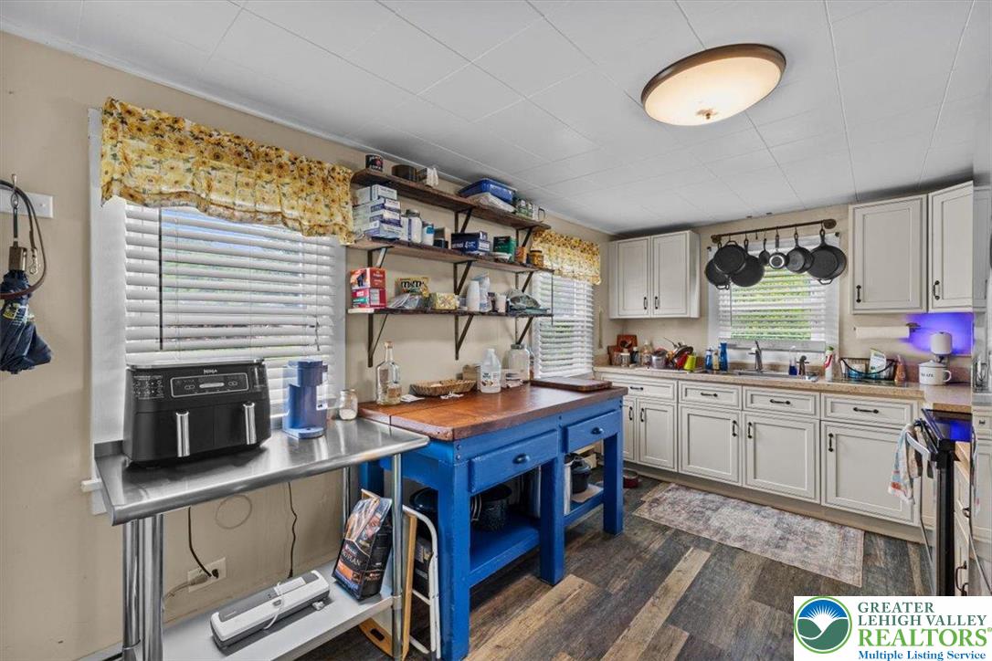 7590 Pohopoco Road