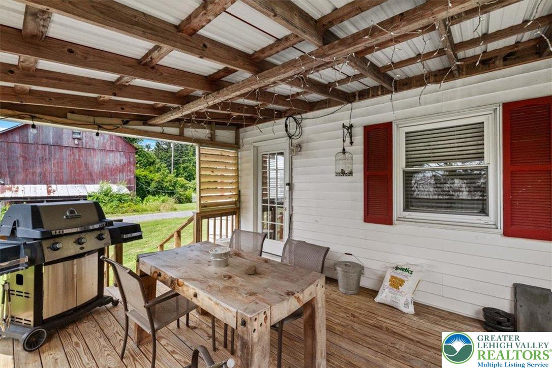 7590 Pohopoco Road