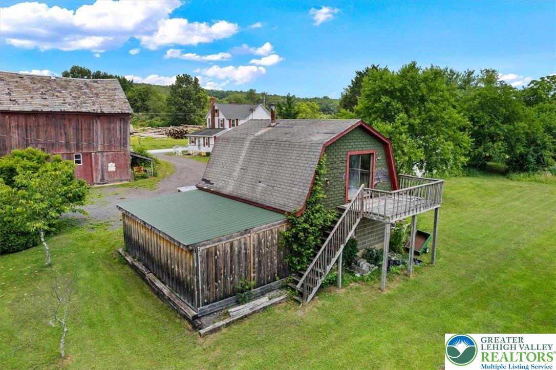 7590 Pohopoco Road