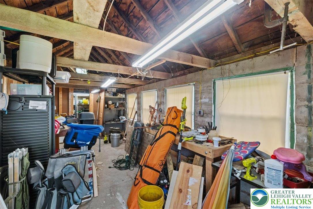 7590 Pohopoco Road