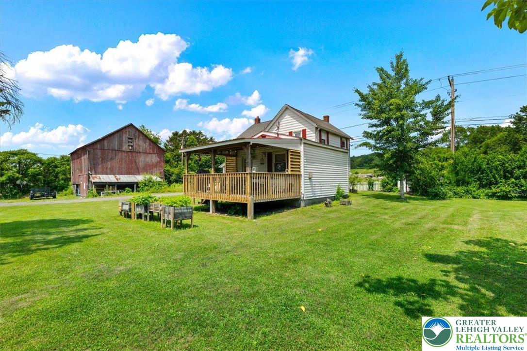 7590 Pohopoco Road
