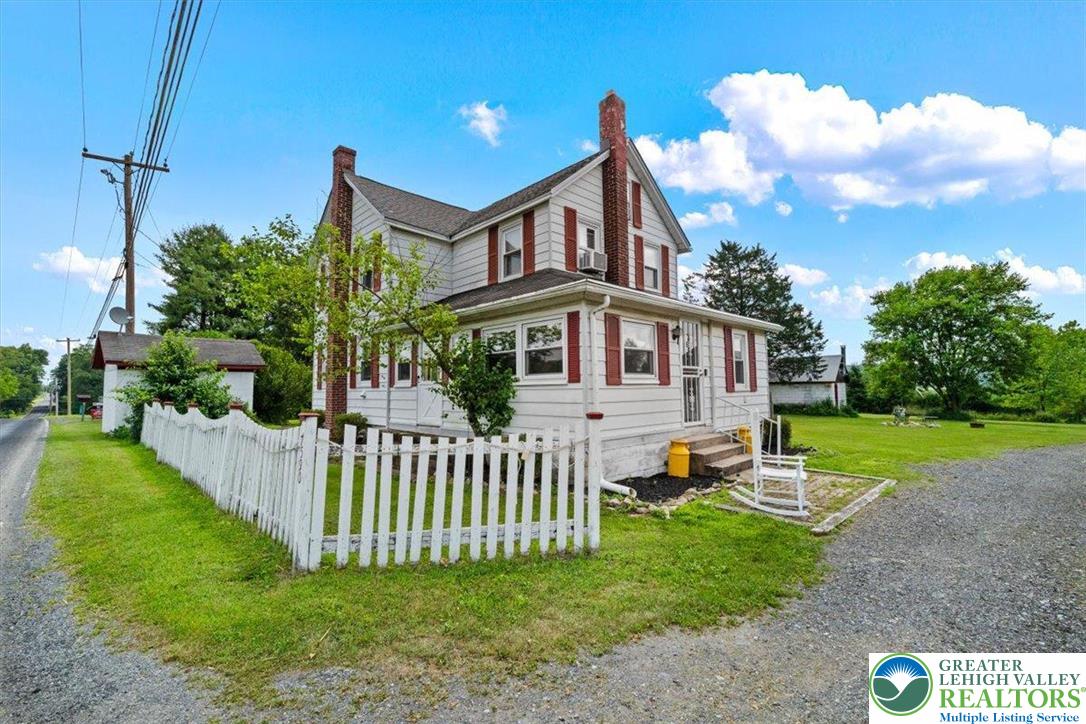 7590 Pohopoco Road