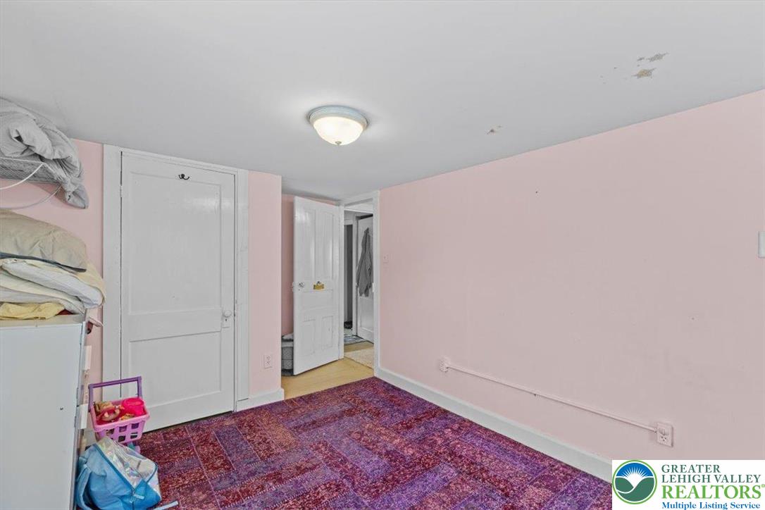 7590 Pohopoco Road