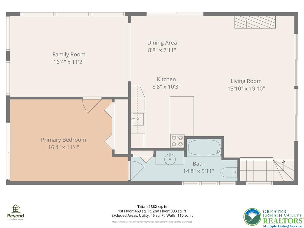 104 Horseshoe Lane