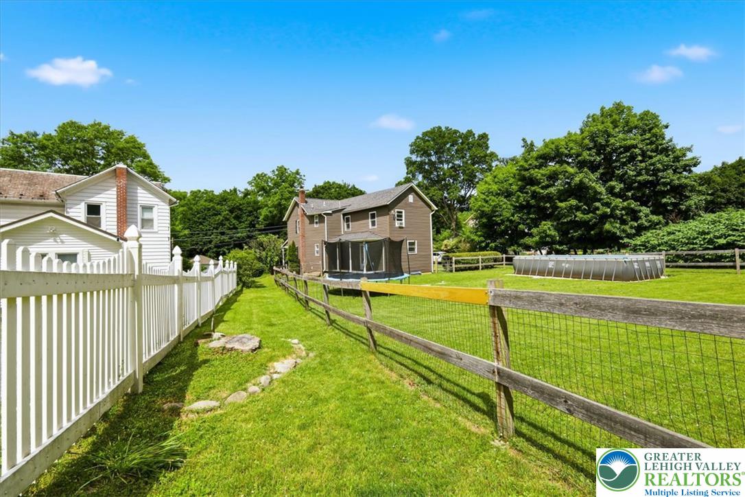89 Fox Gap Avenue
