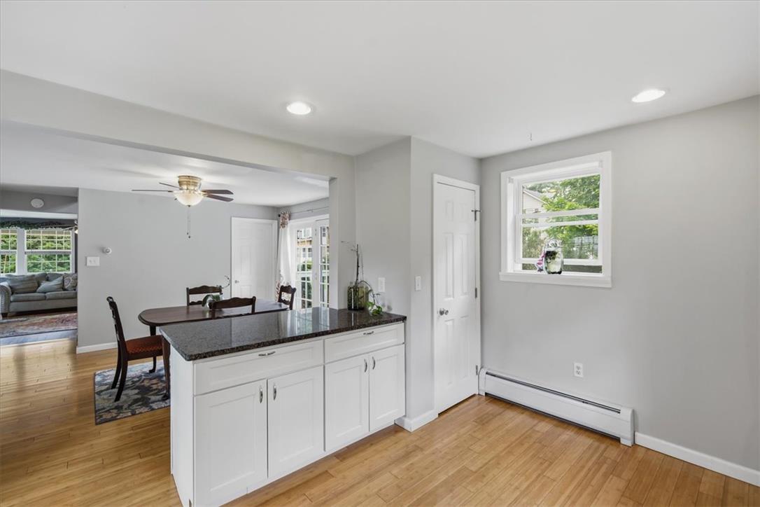 89 Fox Gap Avenue