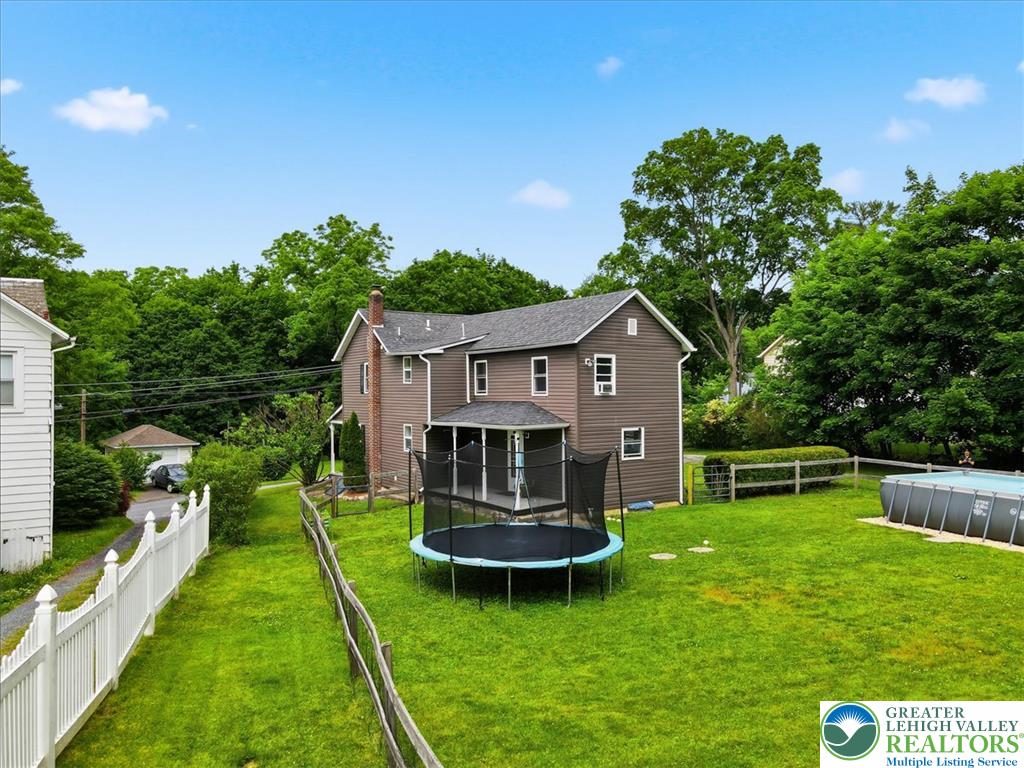 89 Fox Gap Avenue