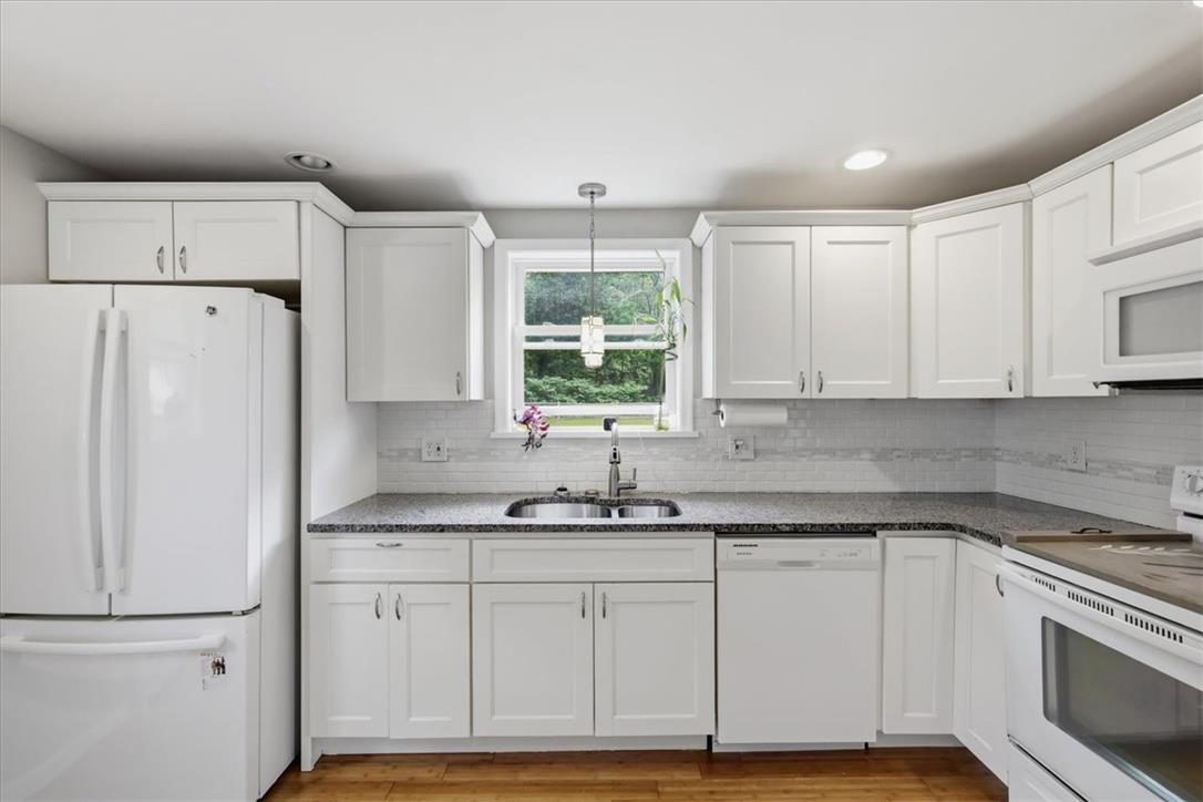89 Fox Gap Avenue