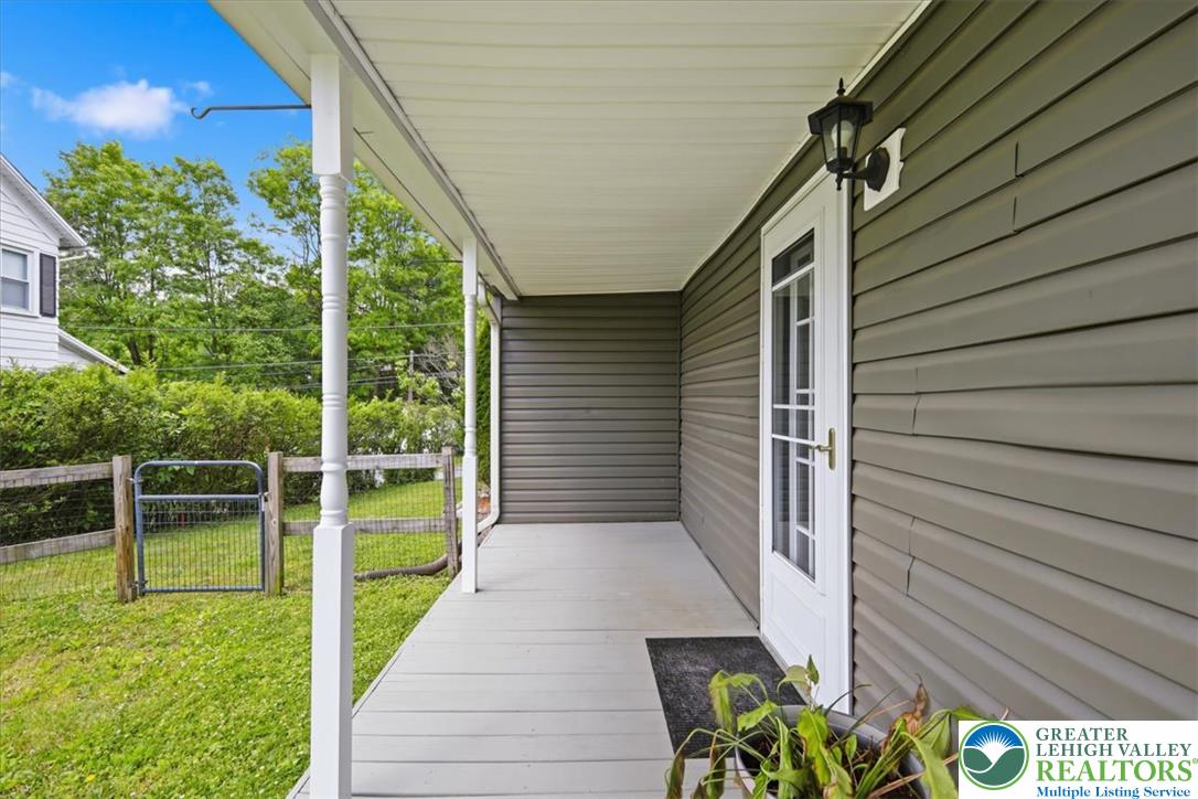 89 Fox Gap Avenue