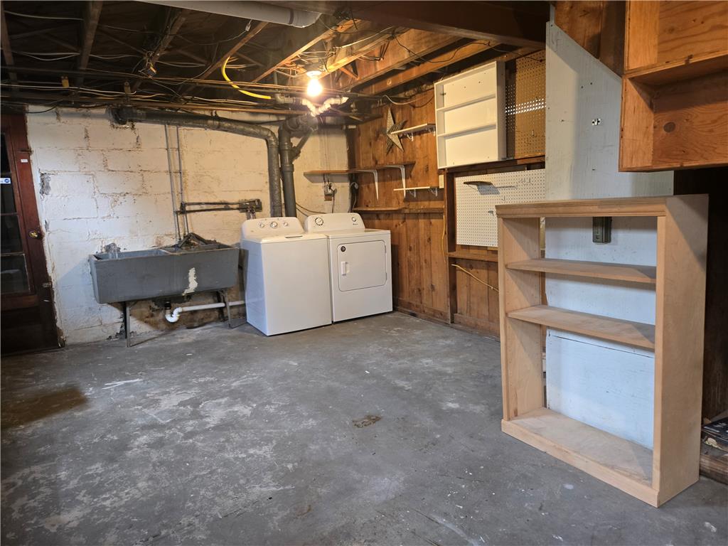 655 Dorothy Avenue