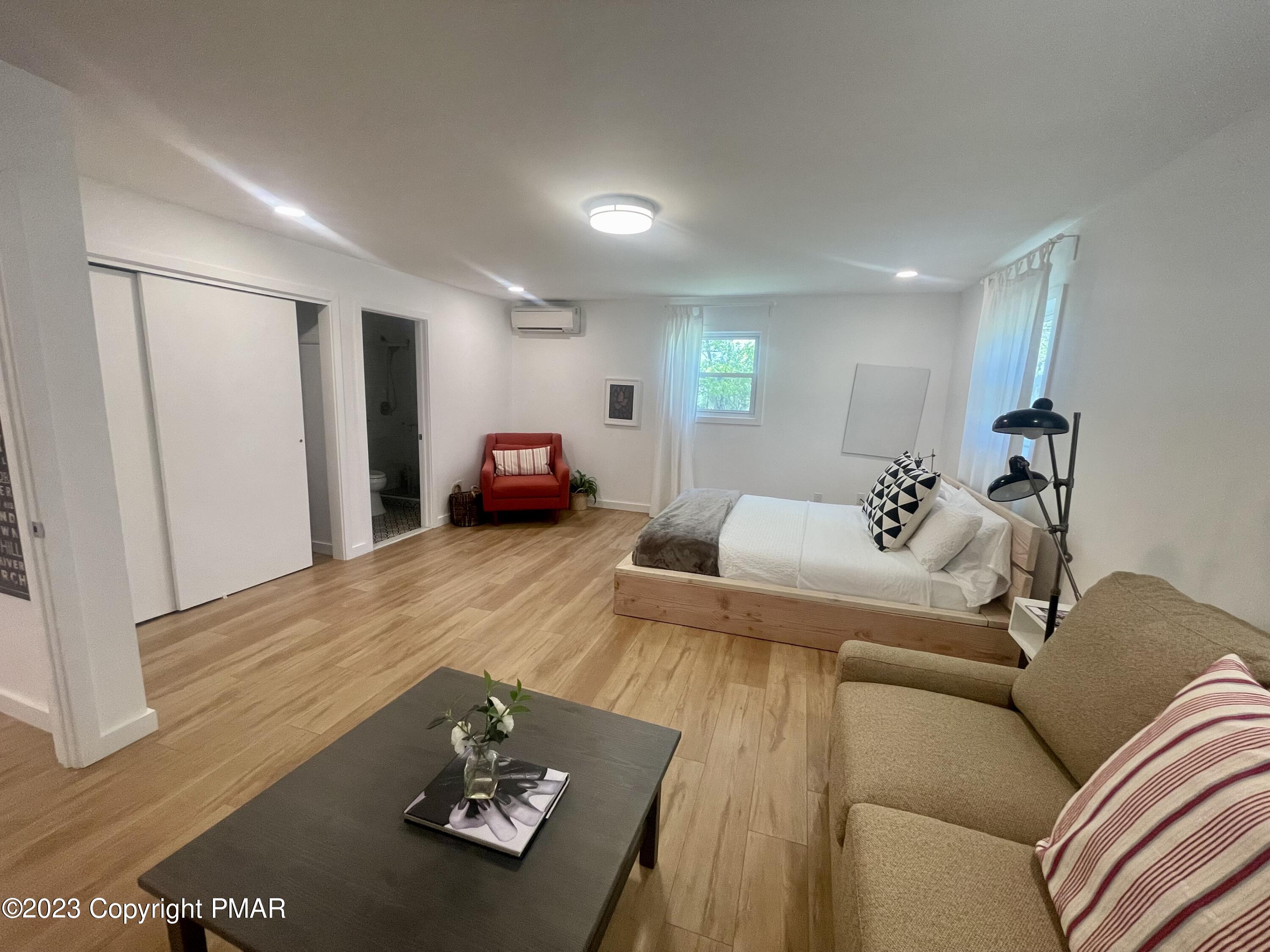 3138 Route 715 Route