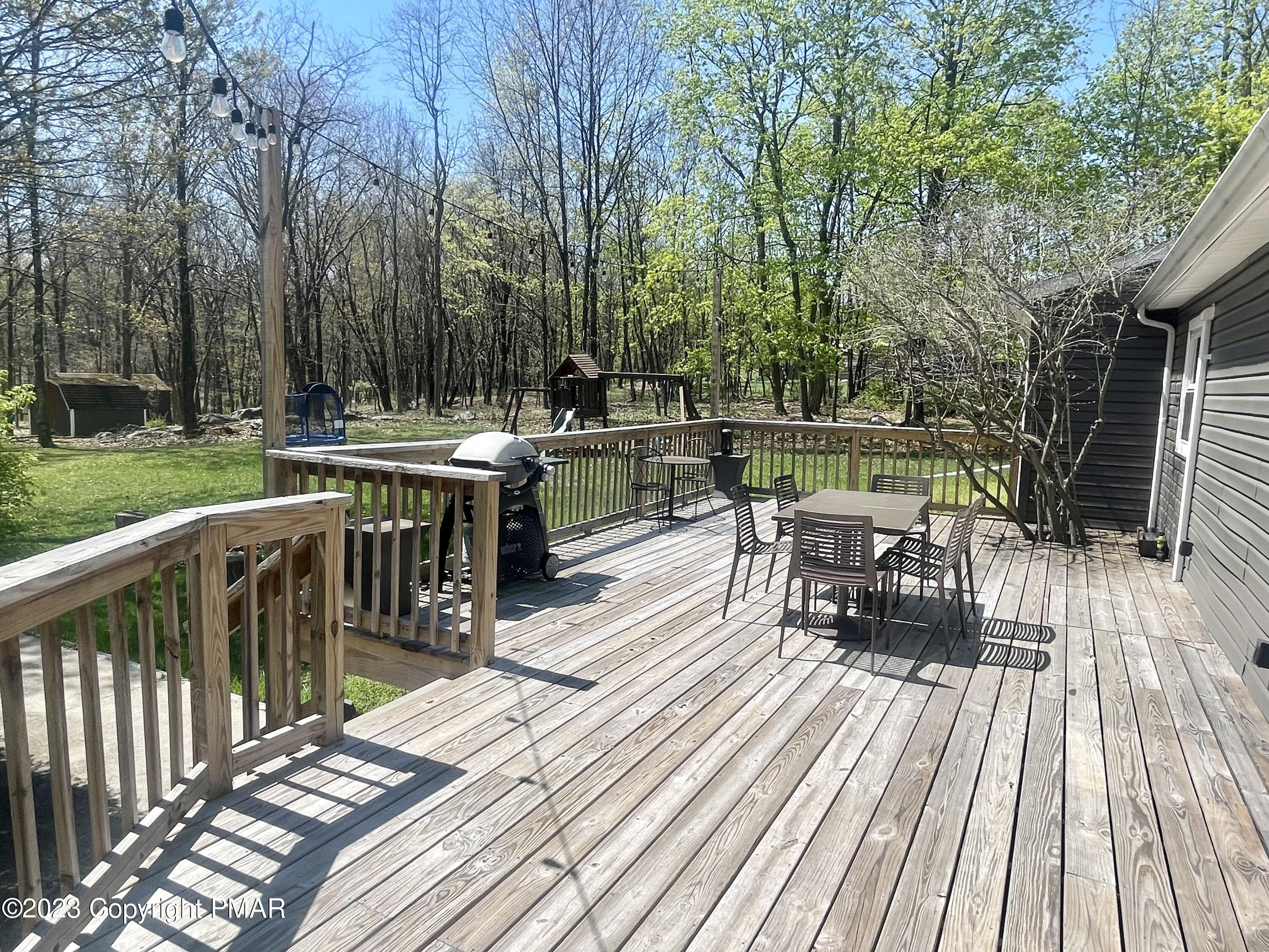 3138 Route 715 Route