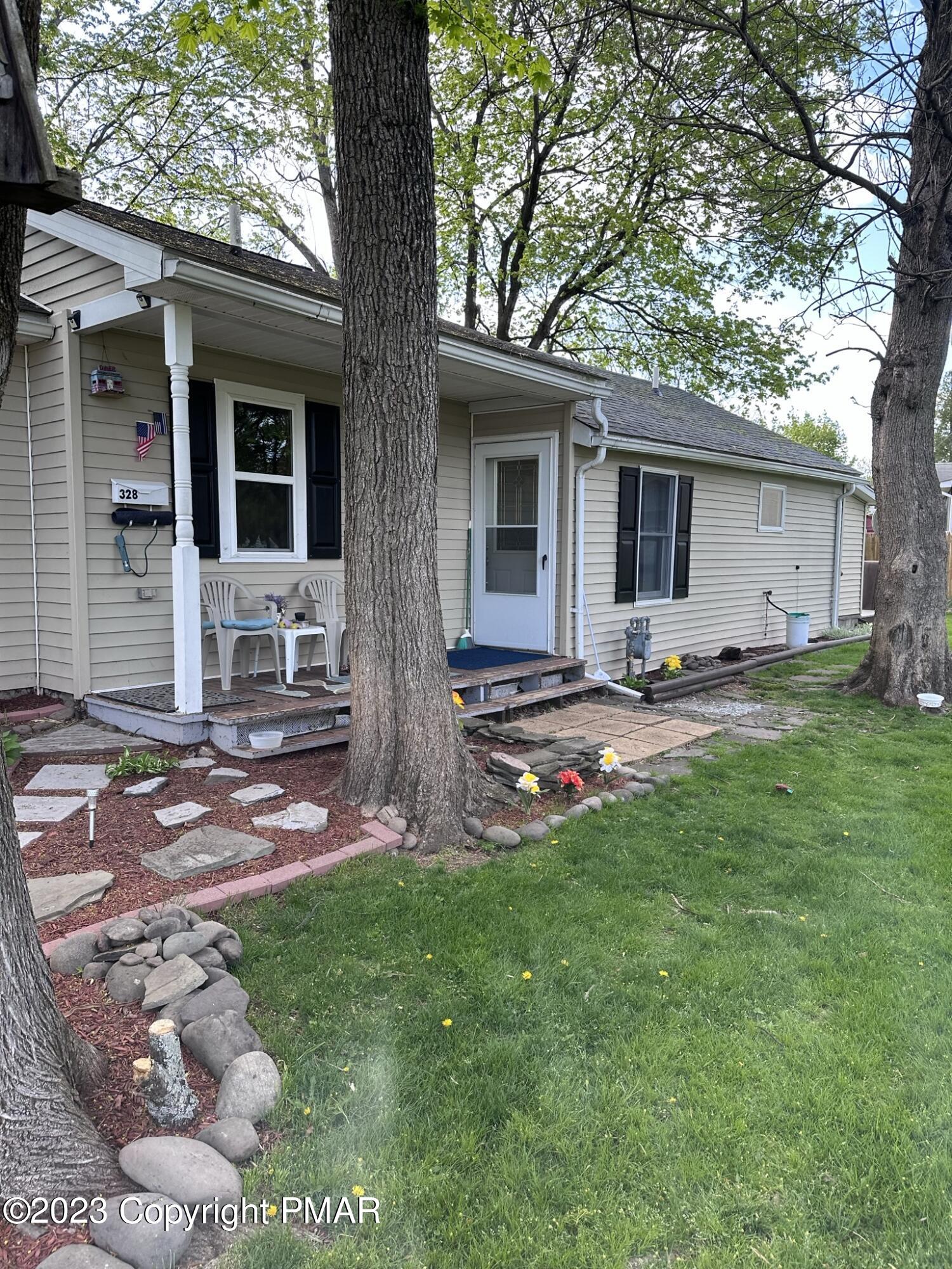 328 Brookside Avenue