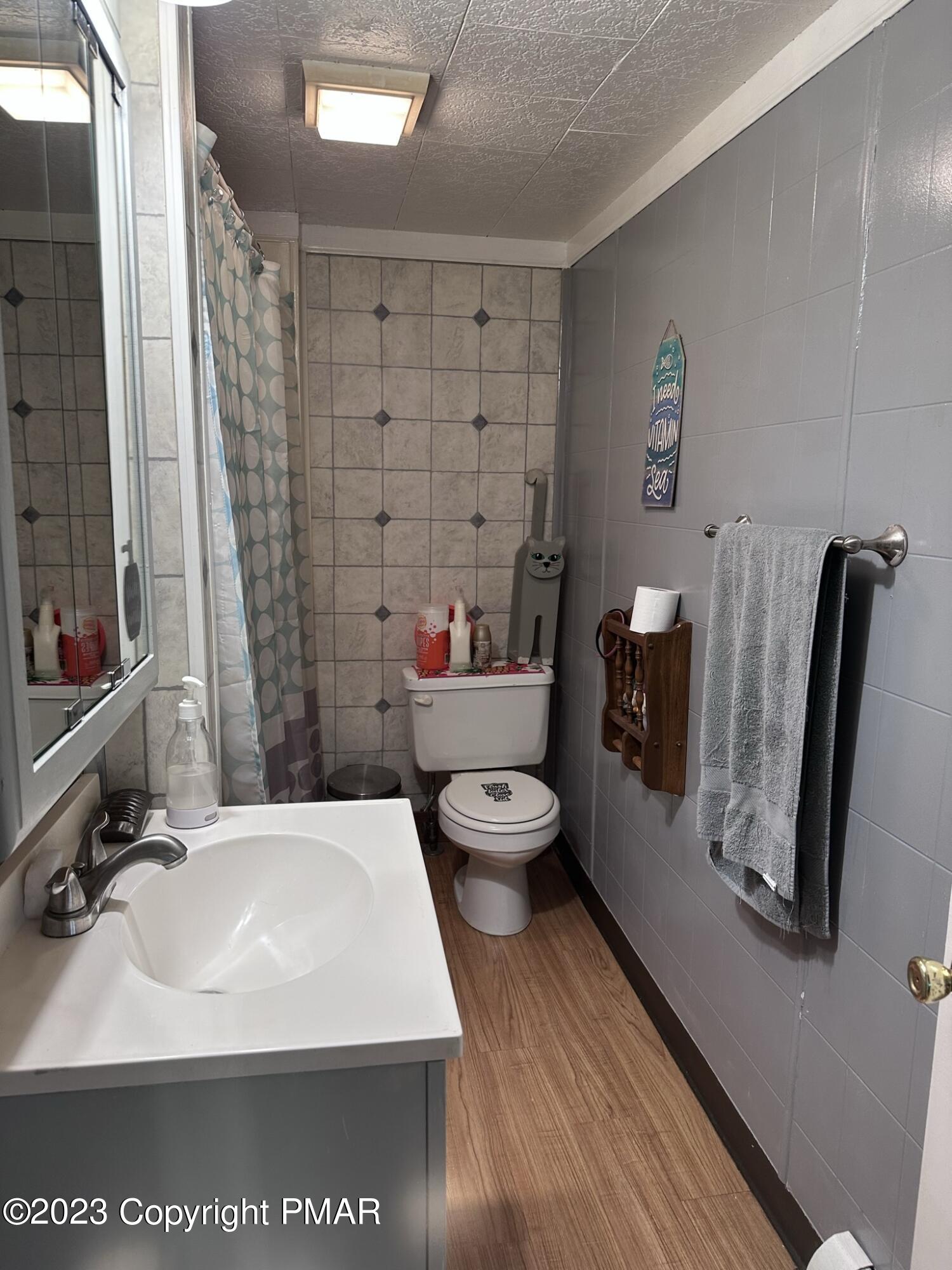 328 Brookside Avenue