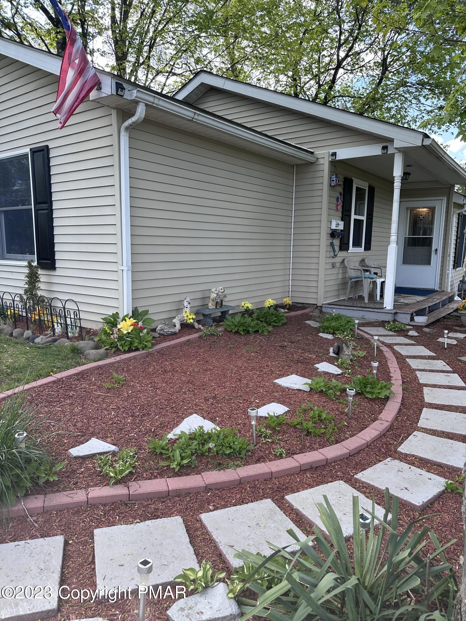 328 Brookside Avenue