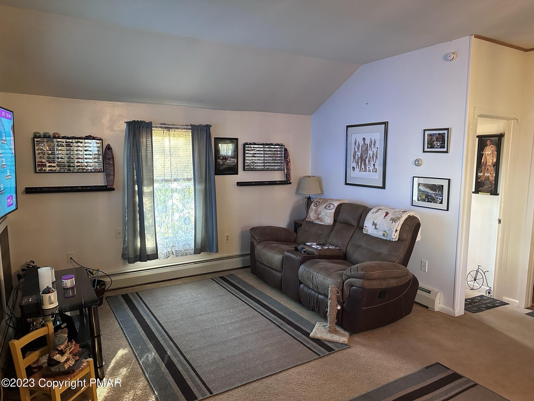 328 Brookside Avenue