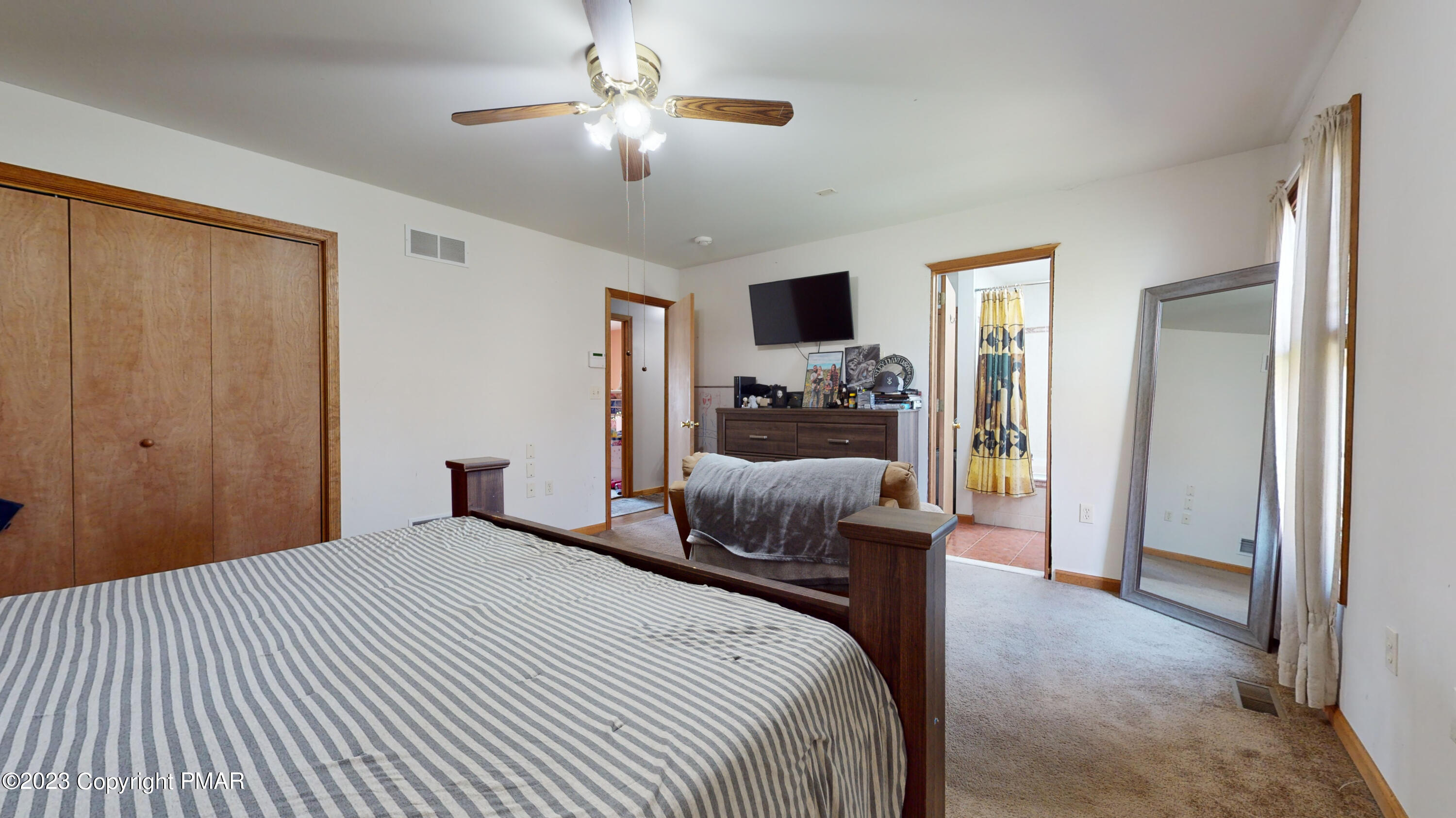 6123 Cumberland Road