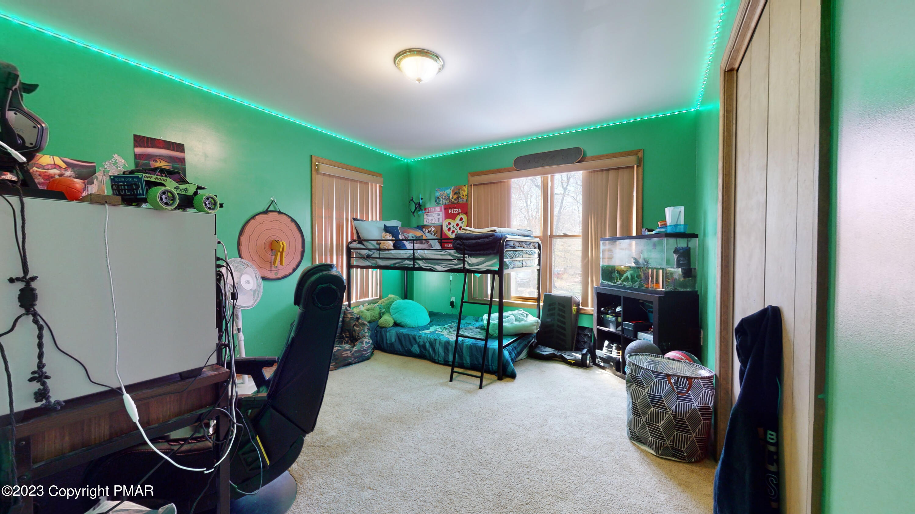 6123 Cumberland Road