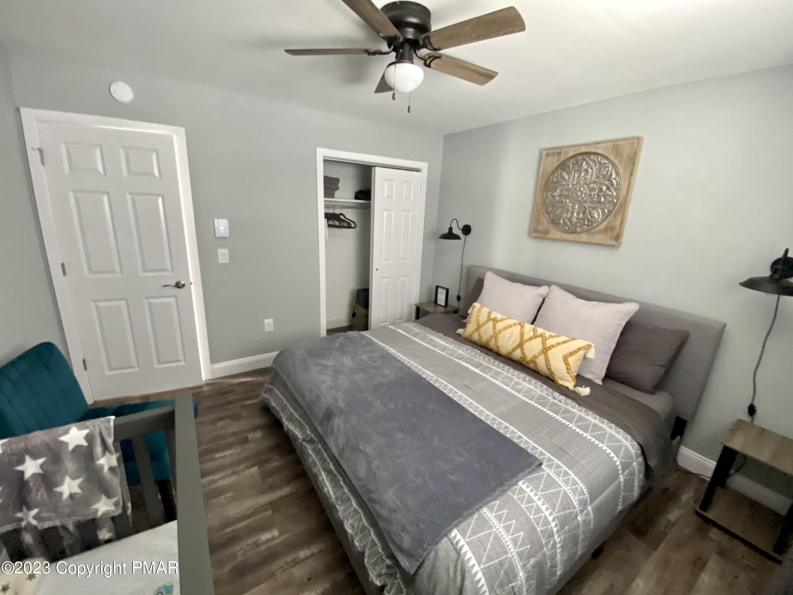 1073 Country Place Drive