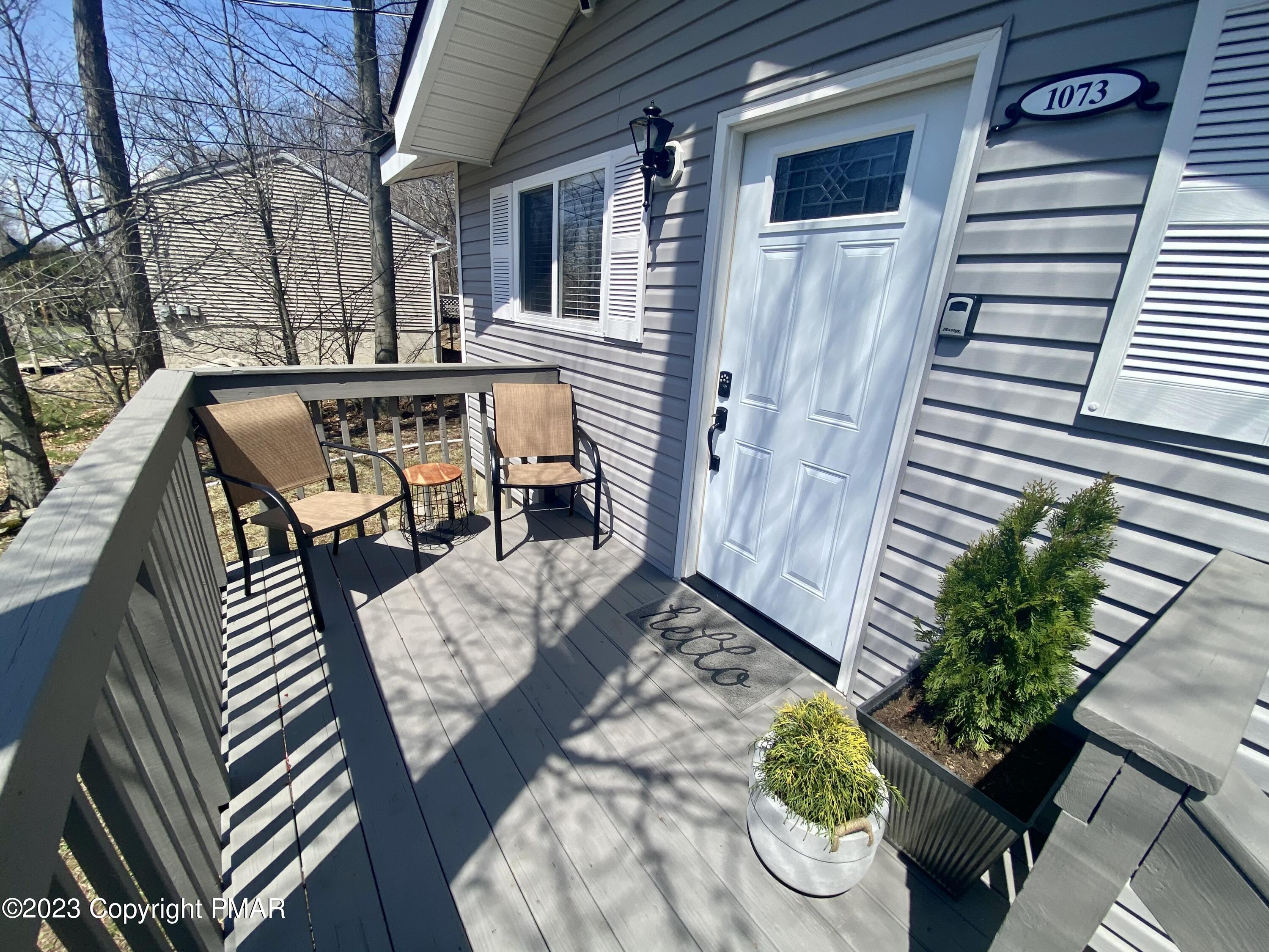 1073 Country Place Drive