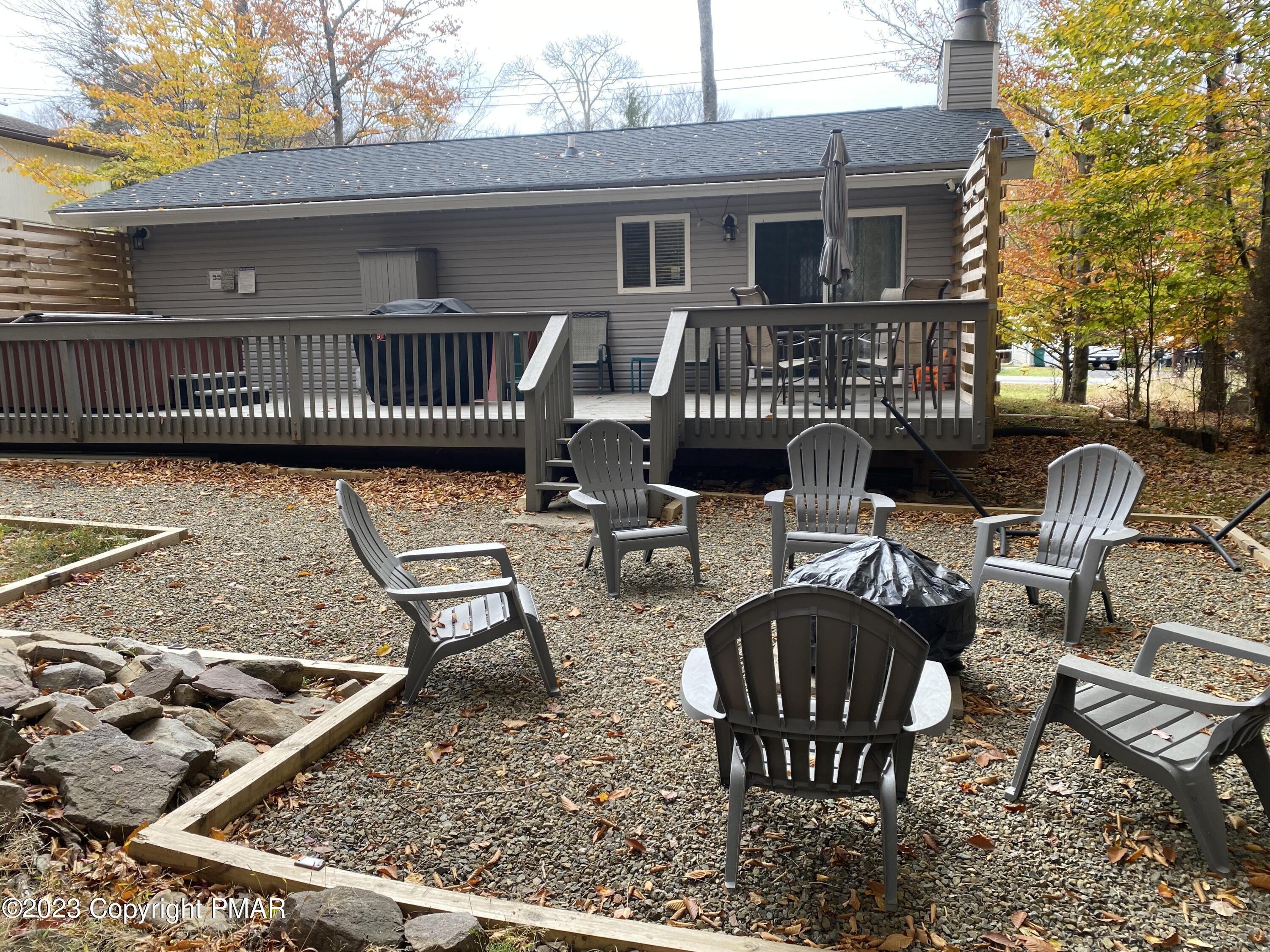 1073 Country Place Drive