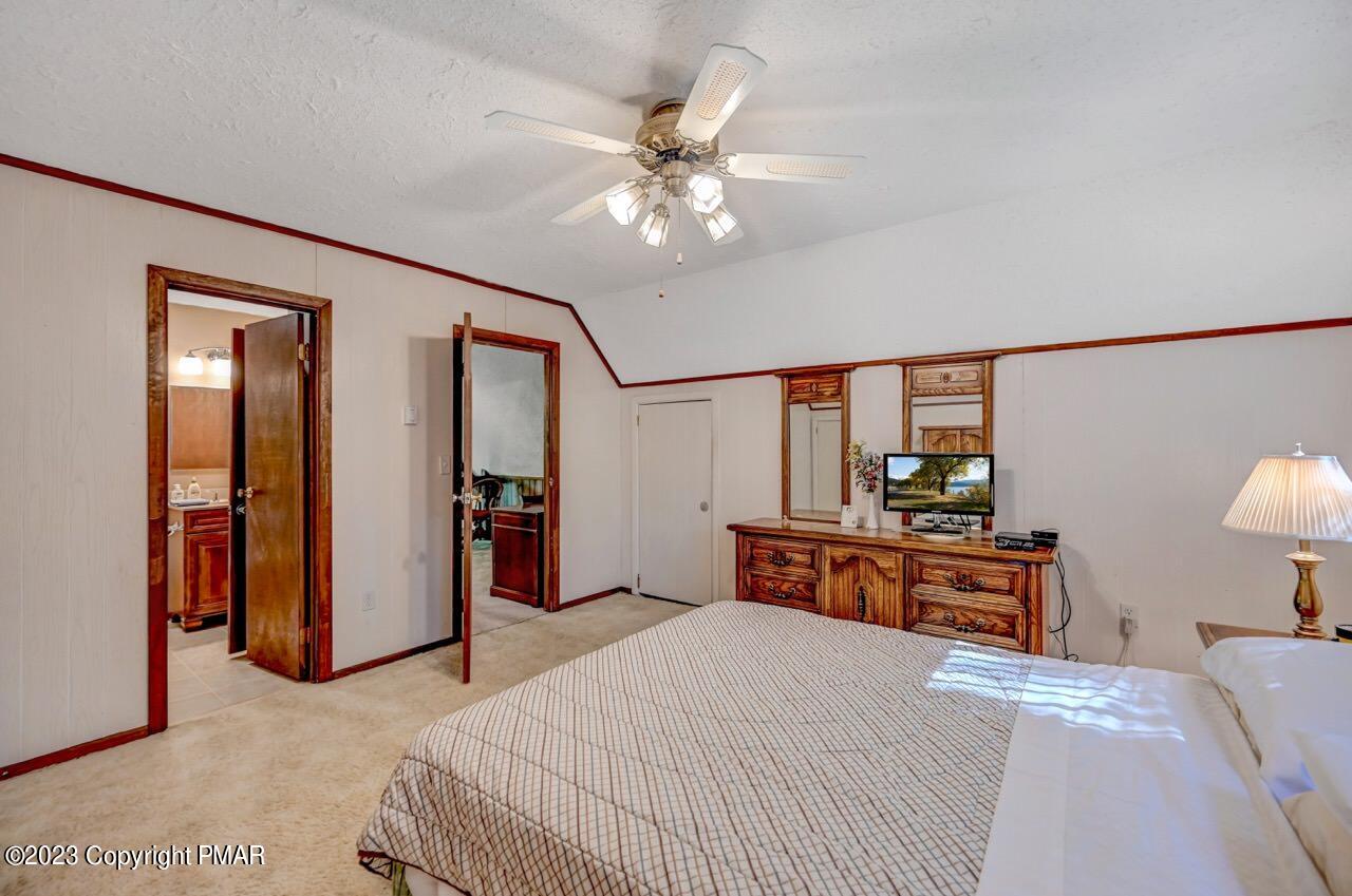 5626 Woodland Avenue