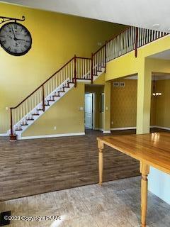 3145 Pine Valley Way