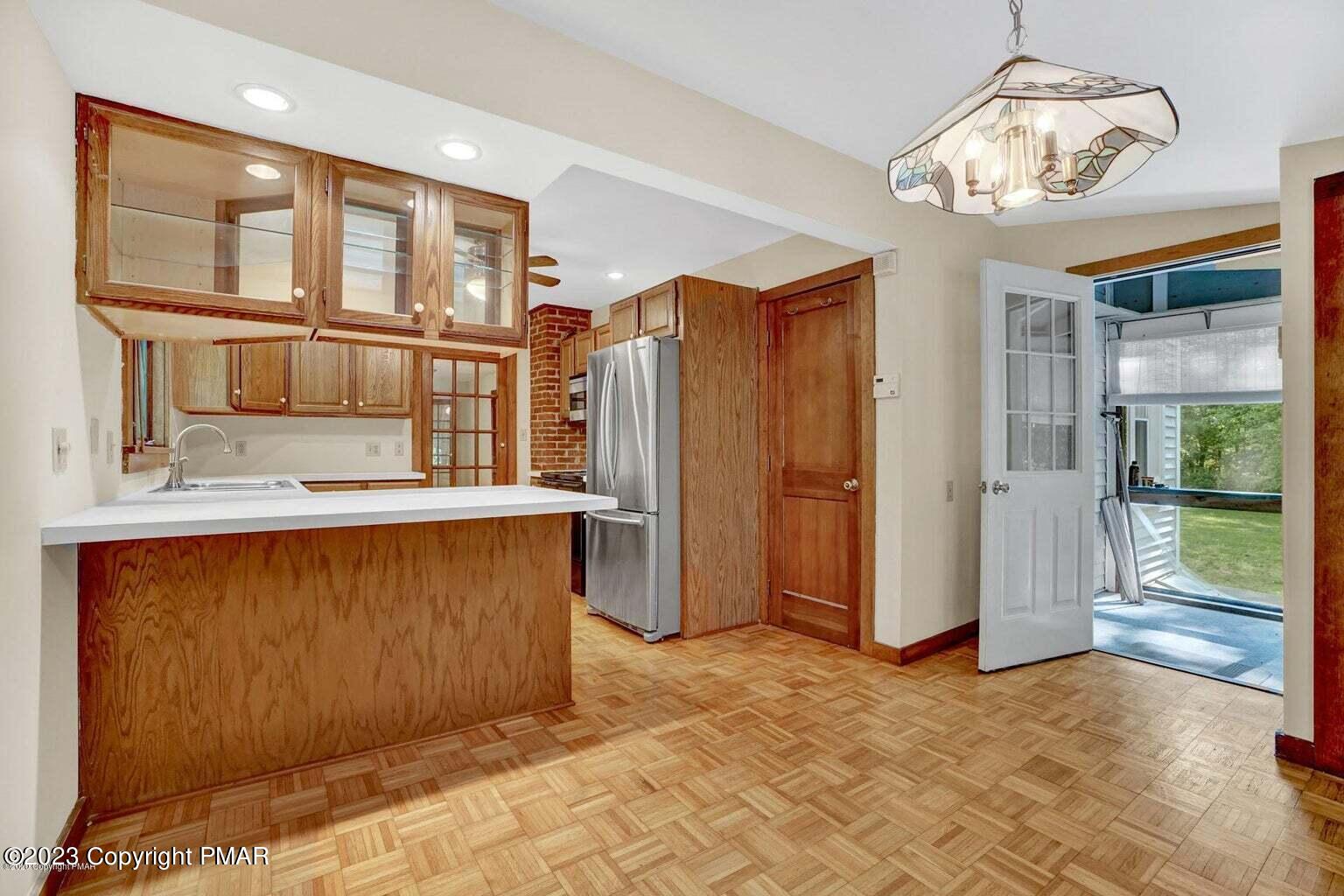 112 Wheat Lane