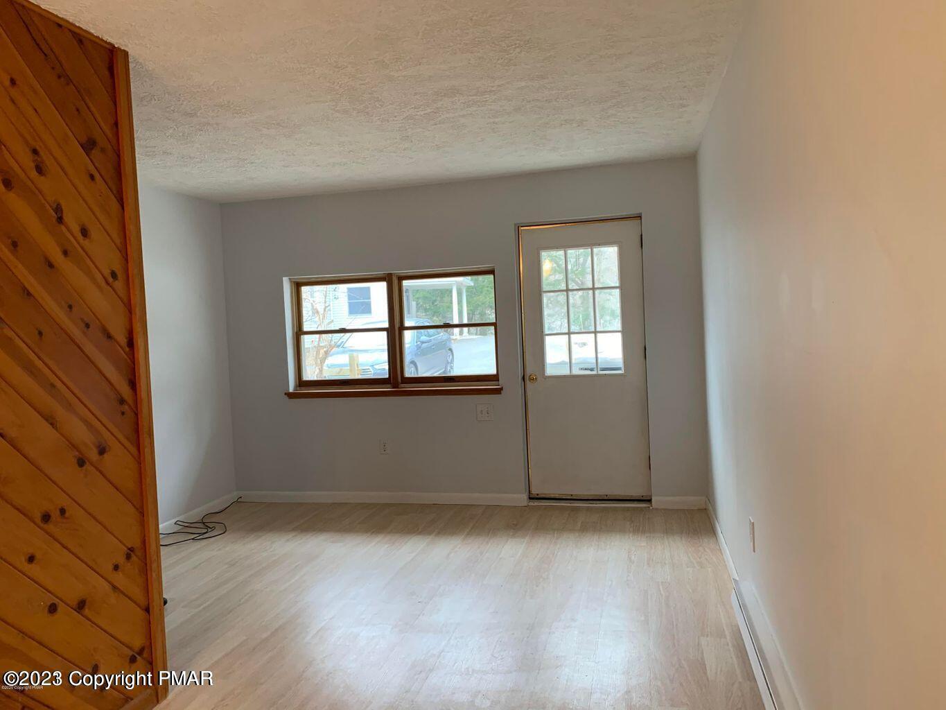 112 Wheat Lane