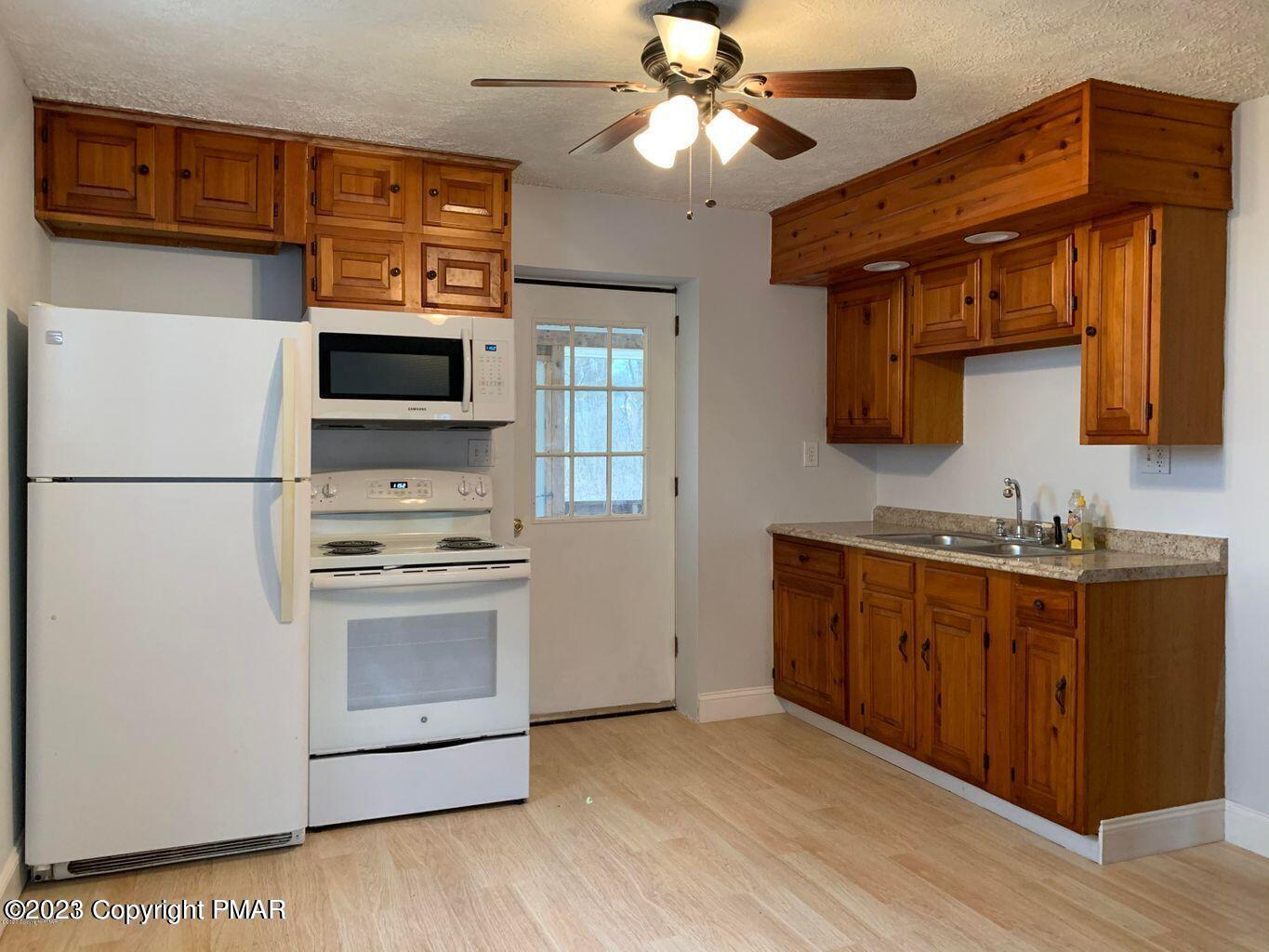 112 Wheat Lane