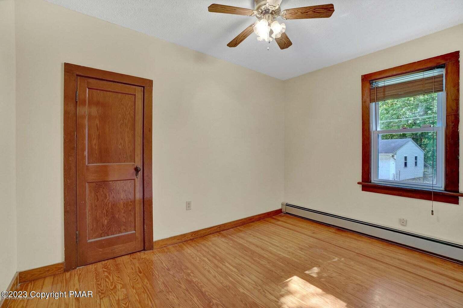 112 Wheat Lane