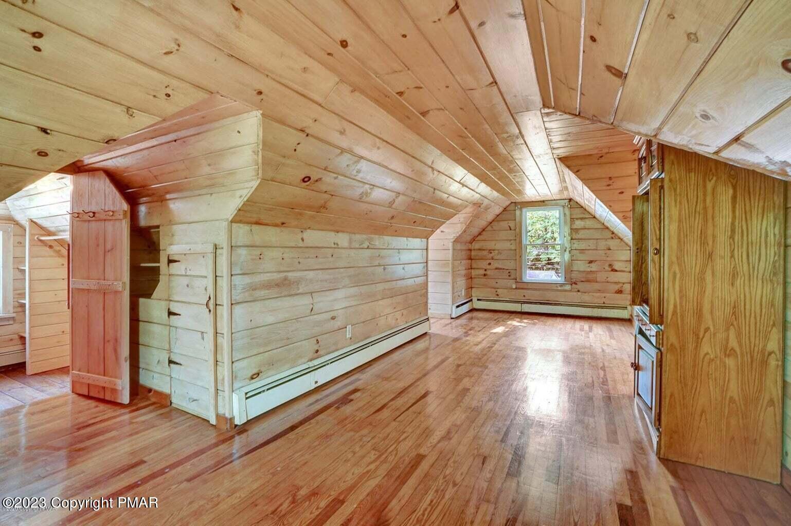 112 Wheat Lane