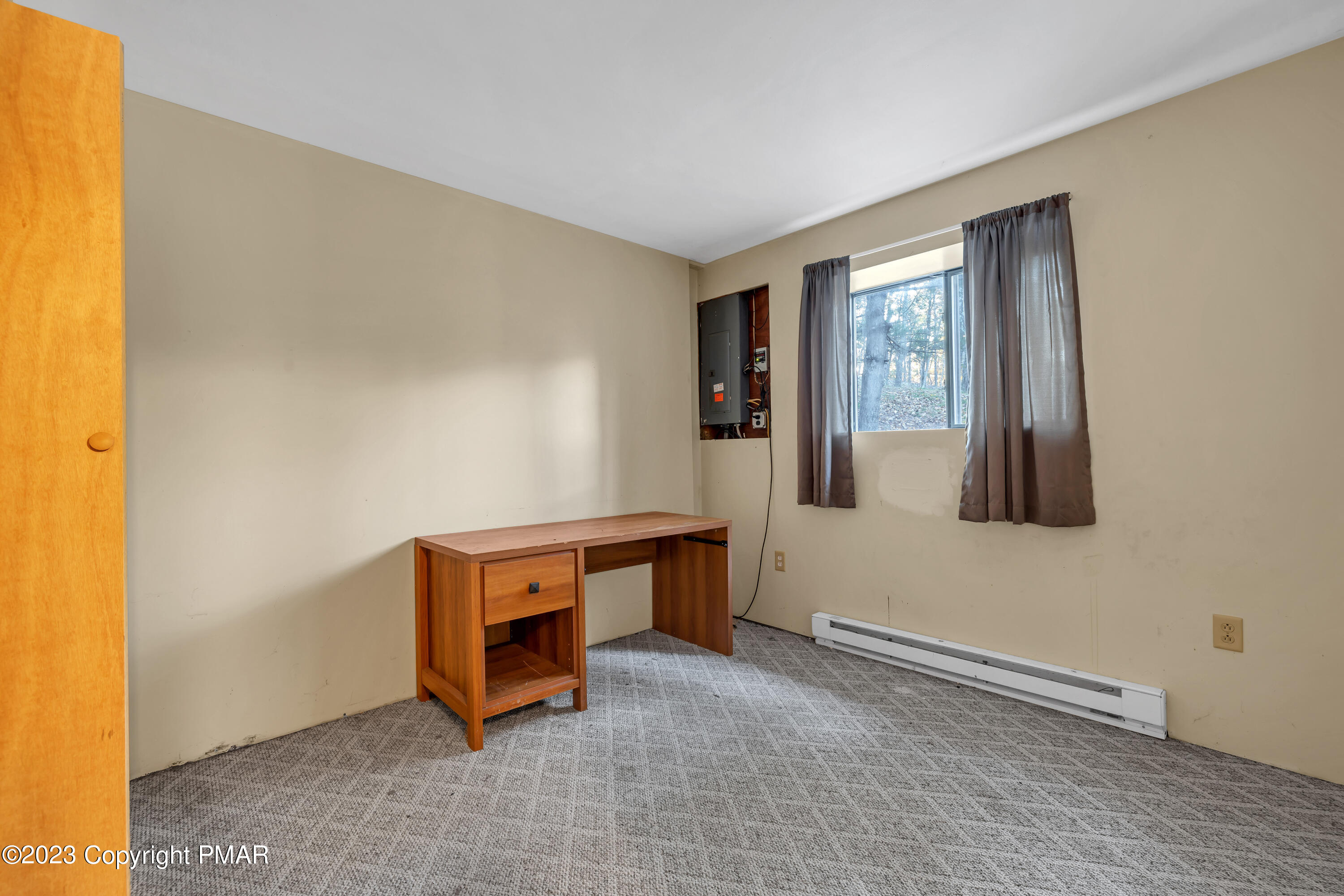 5190 Minks Pond Road