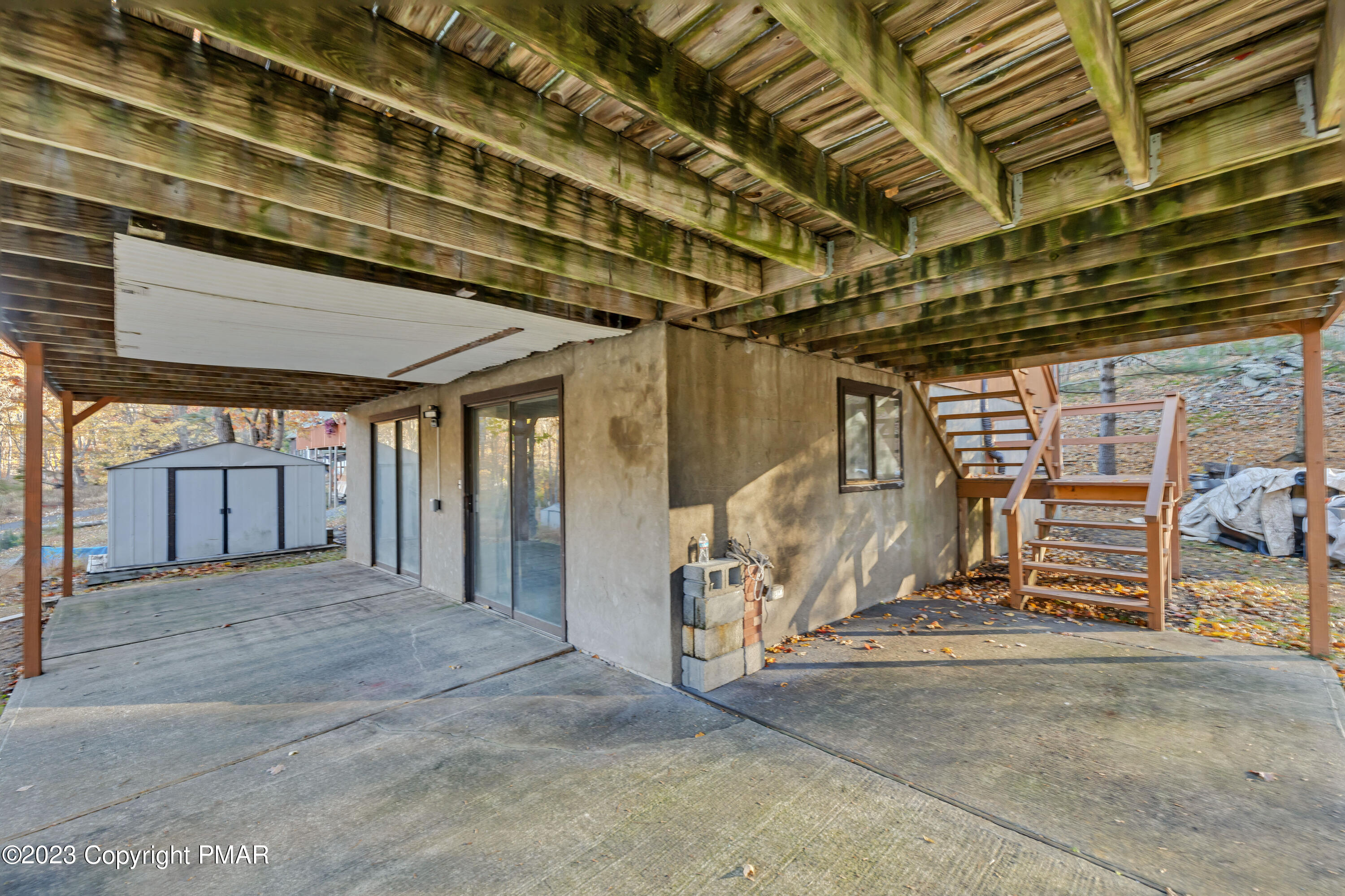 5190 Minks Pond Road