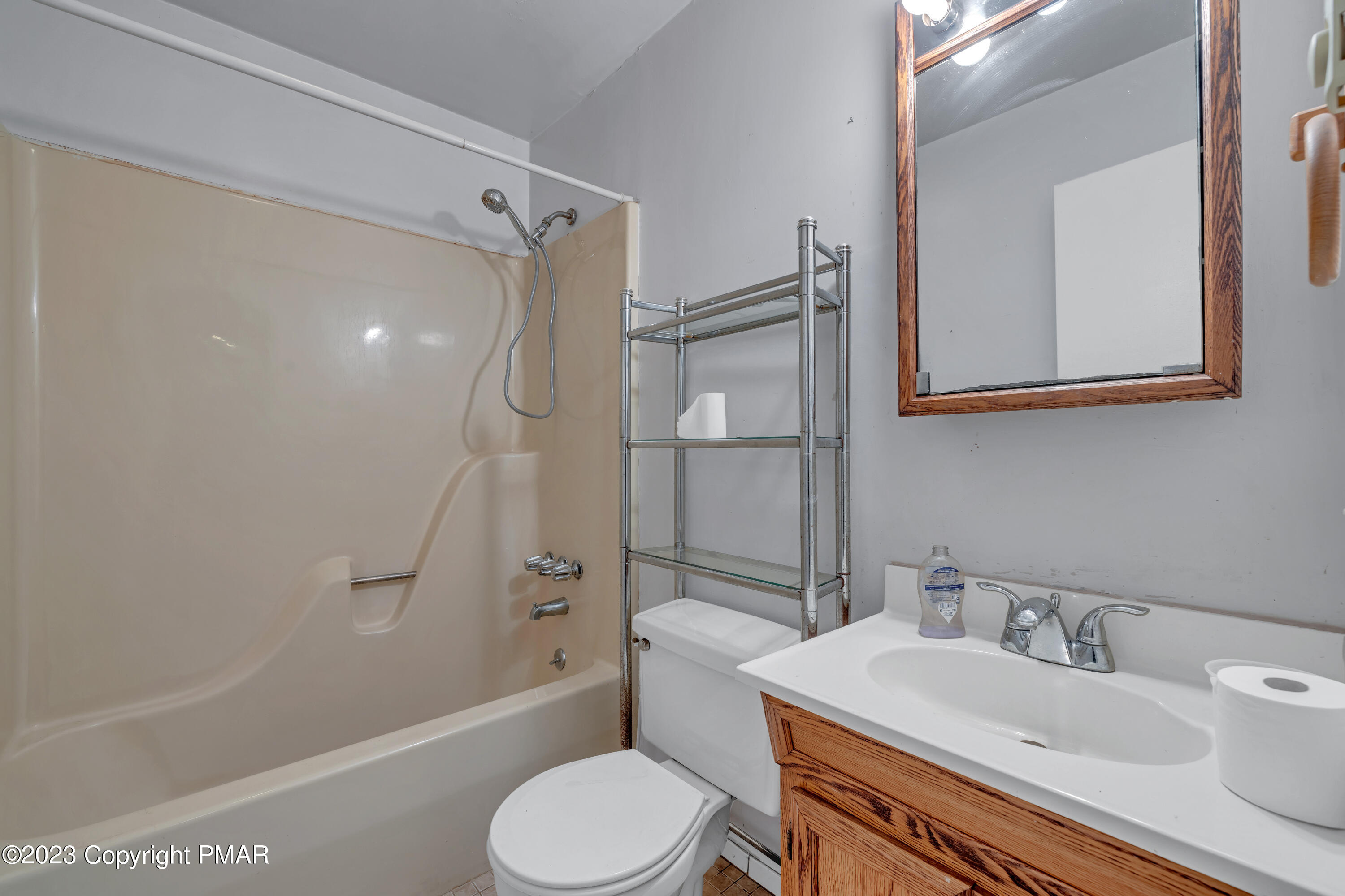 5190 Minks Pond Road