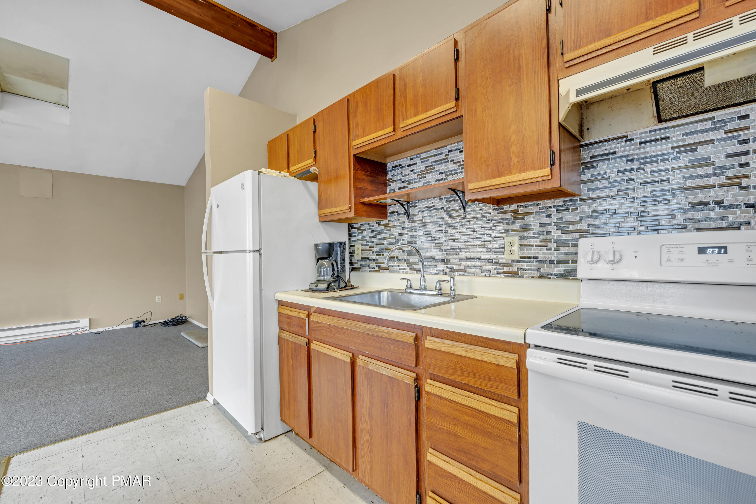 5190 Minks Pond Road