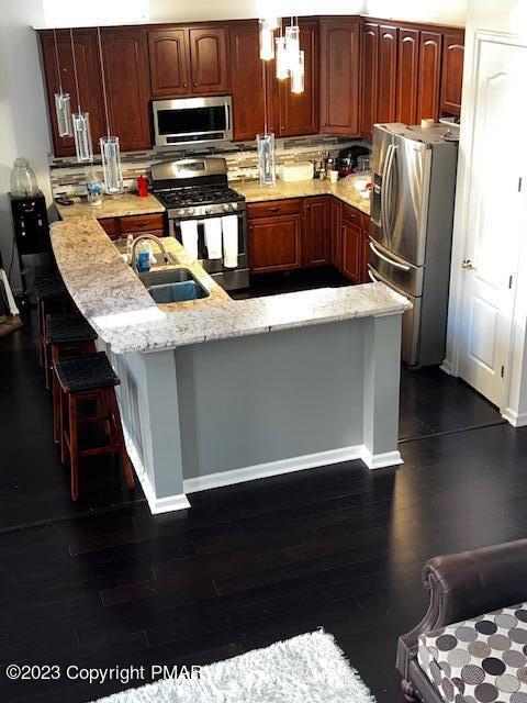 3150 Pine Valley Way