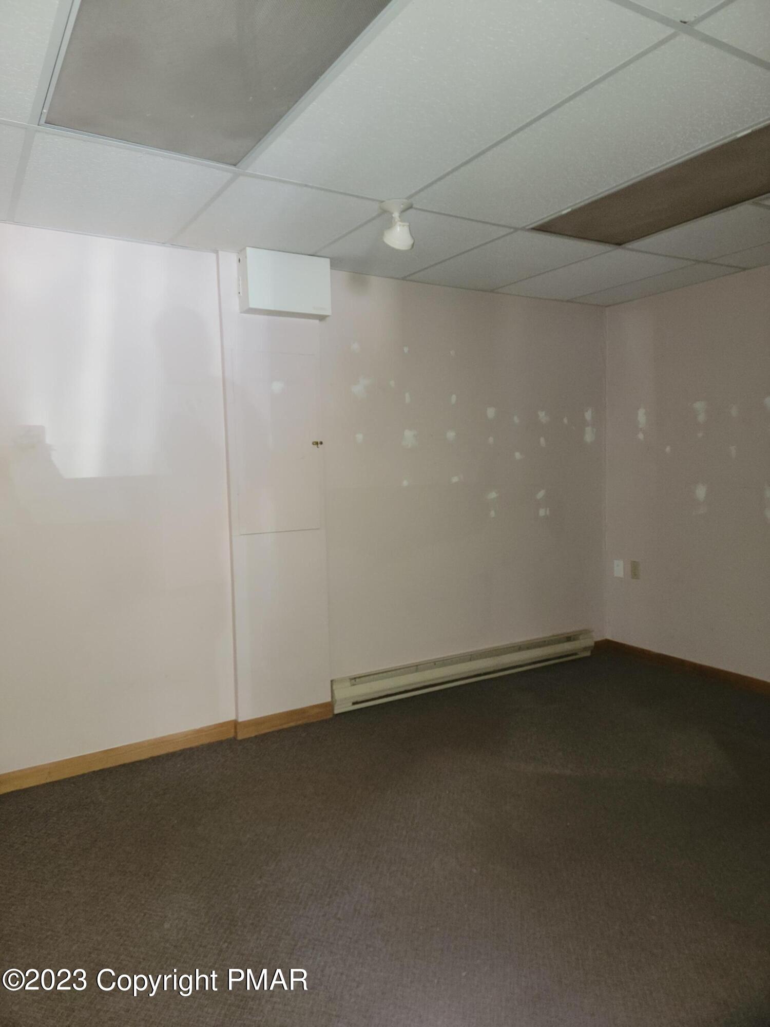 2541 Route 611 Route