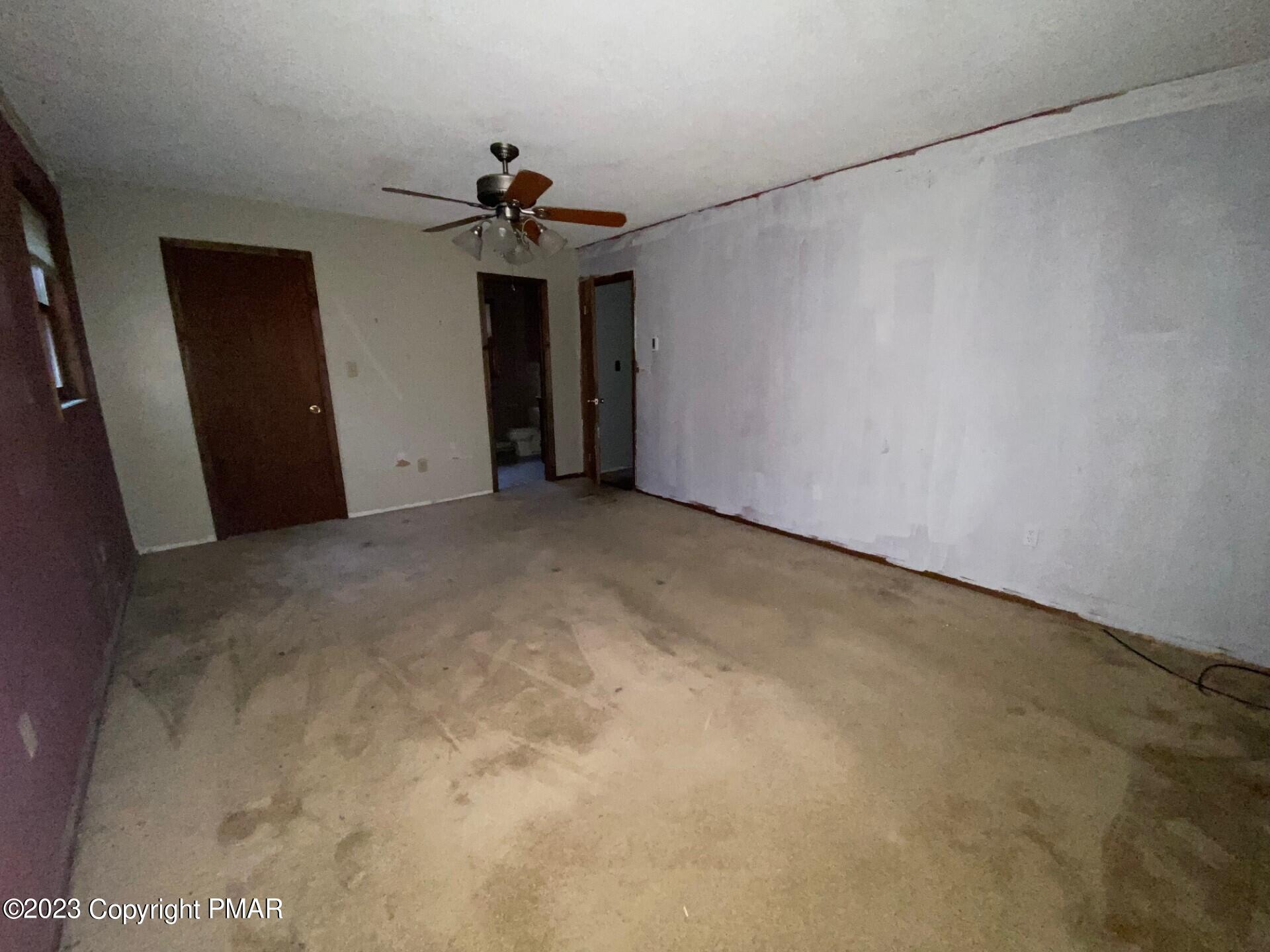 263 Blackthorn Drive