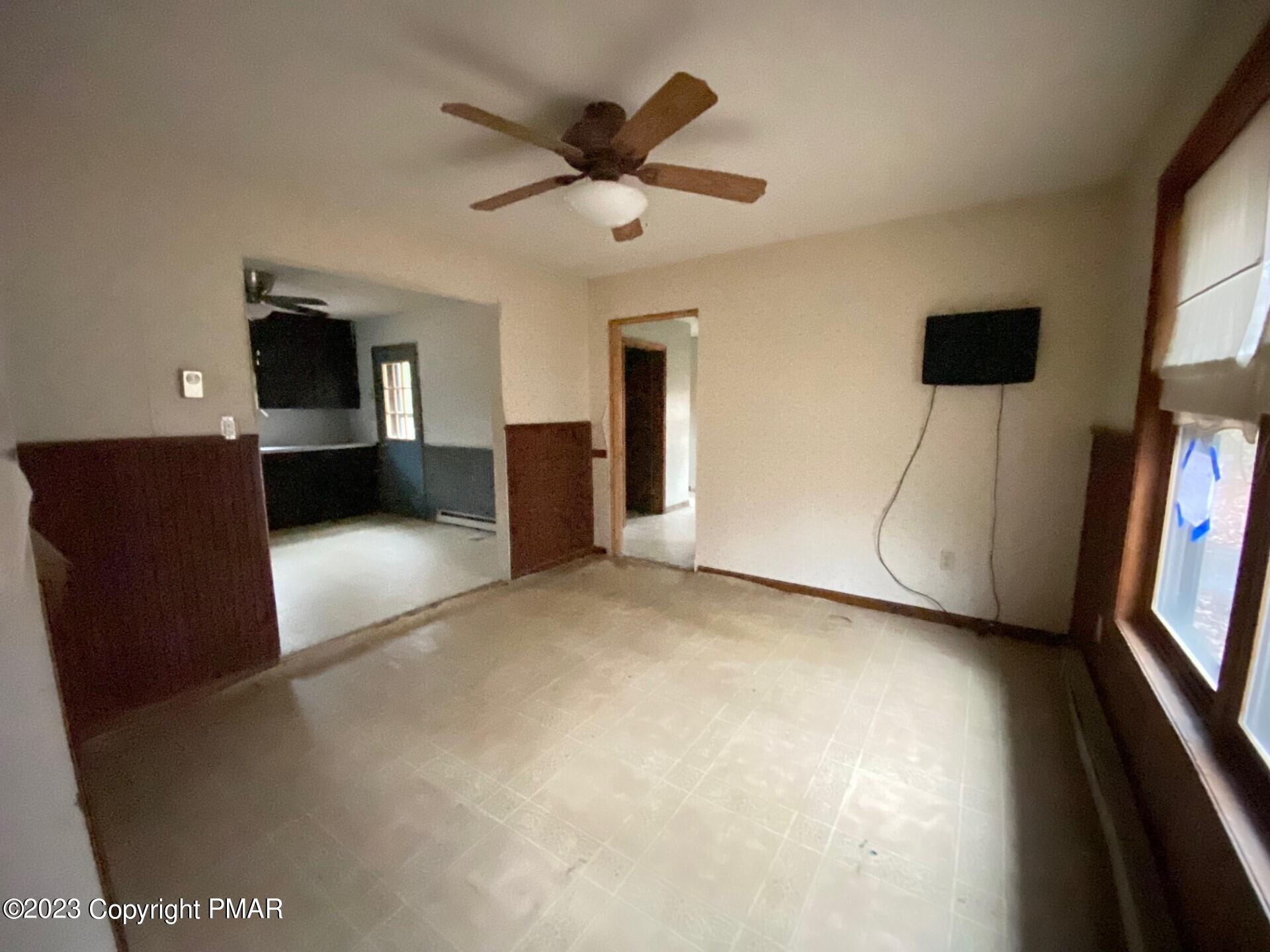 263 Blackthorn Drive