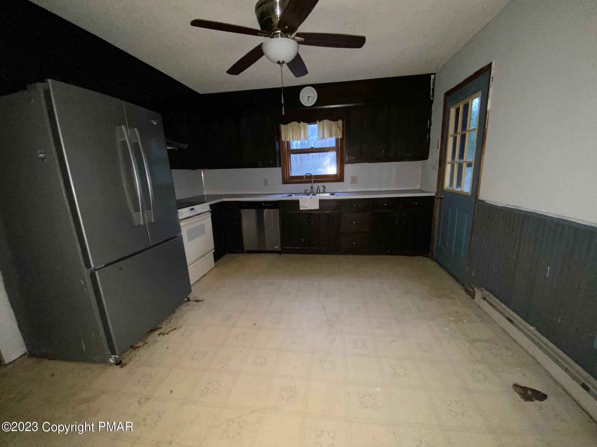 263 Blackthorn Drive