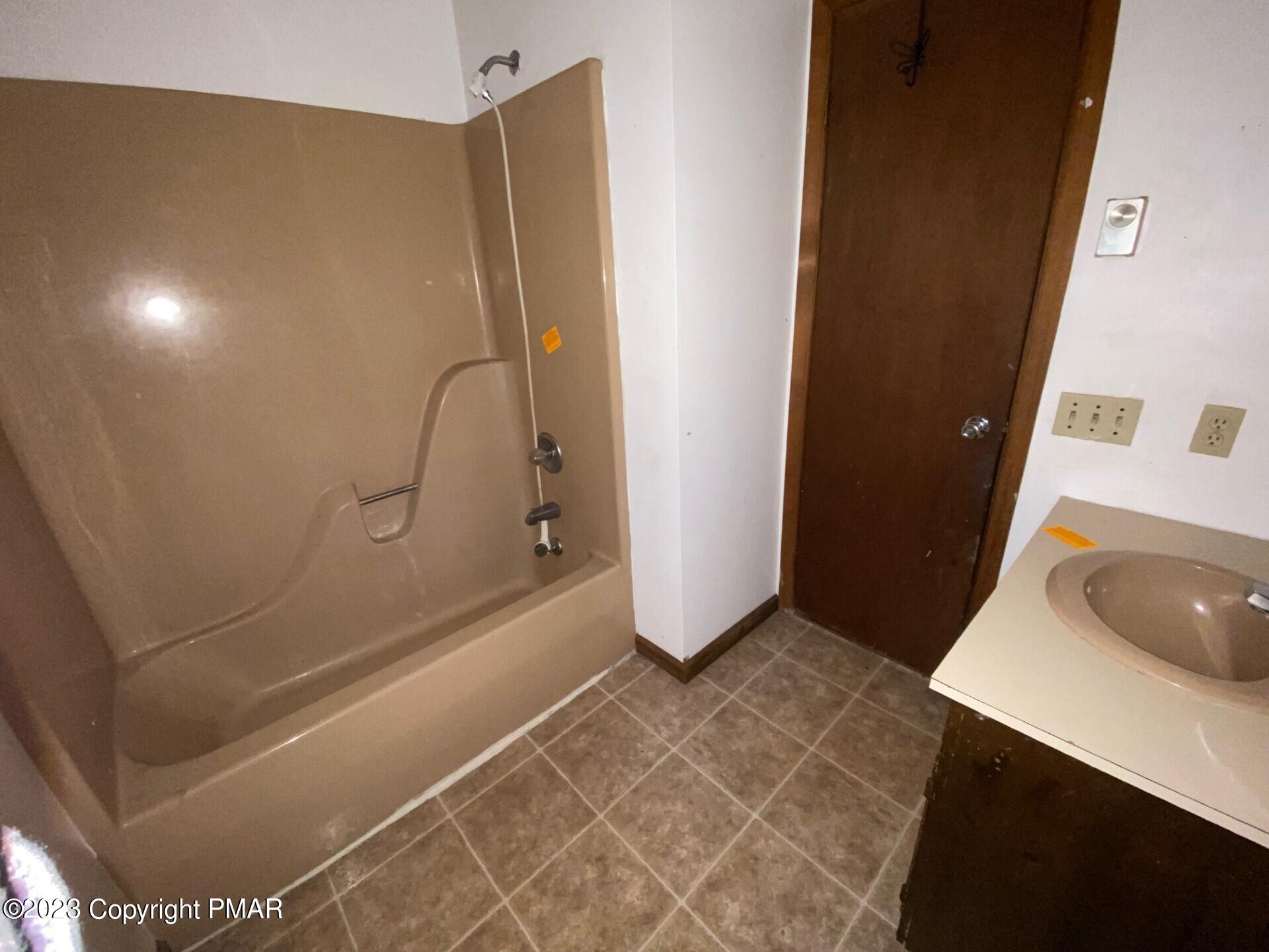 263 Blackthorn Drive