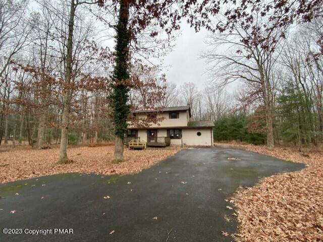 263 Blackthorn Drive