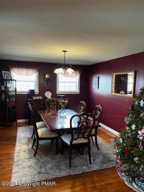 220 Hawthorne Village